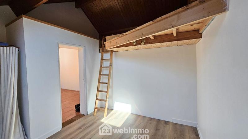 Maison - 80 m² - 4 pièces