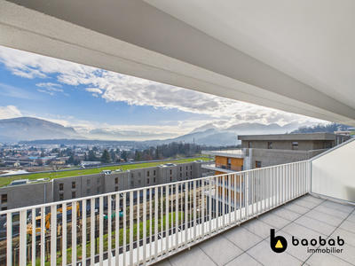 Appartement - 94 m² - 4 pièces