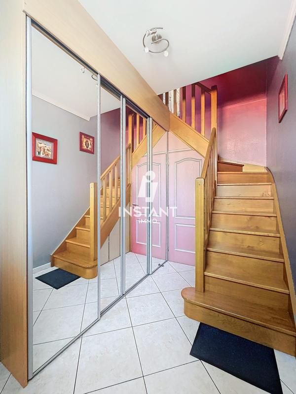 Maison - 106 m² - 5 pièces