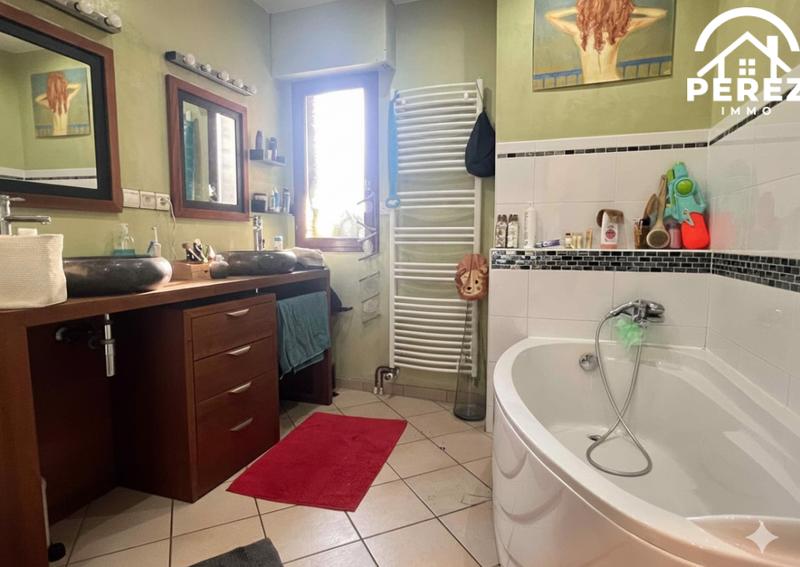 Maison - 155 m² - 7 pièces