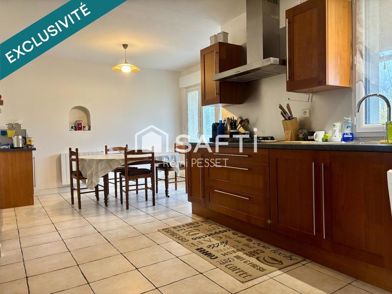 Maison - 120 m² - 5 pièces