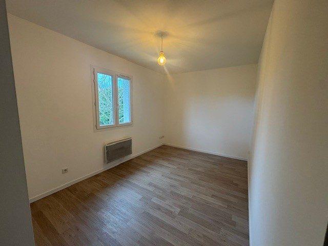 Maison - 102 m² - 4 pièces