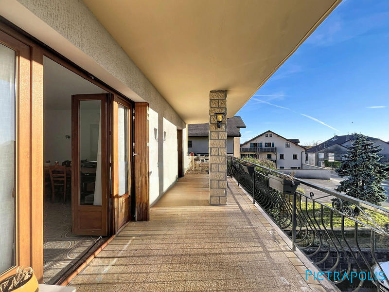 Appartement - 121 m² - 5 pièces