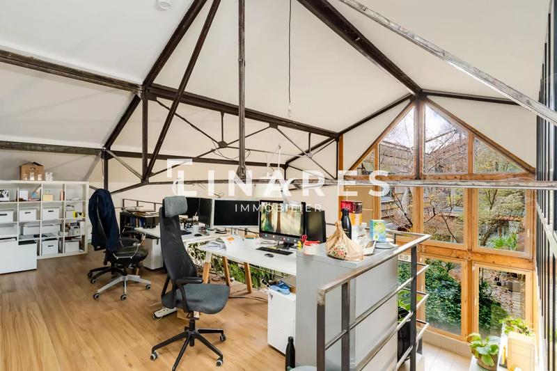 Bureau - 350 m² - 8 pièces