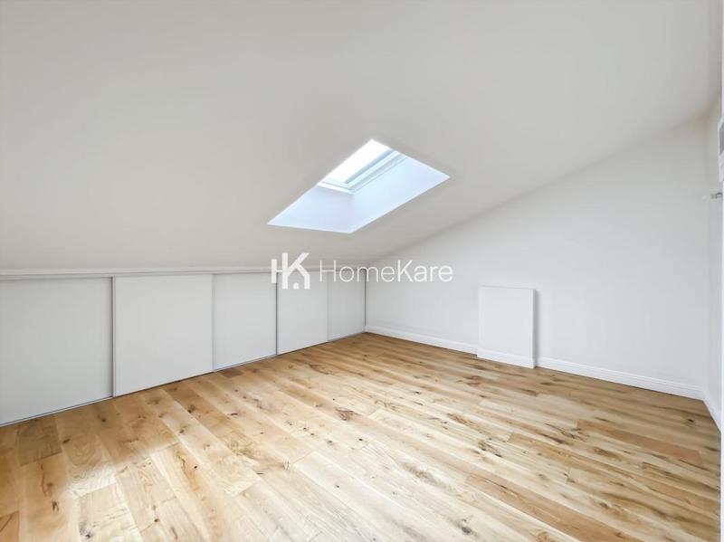 Maison - 200 m² - 6 pièces