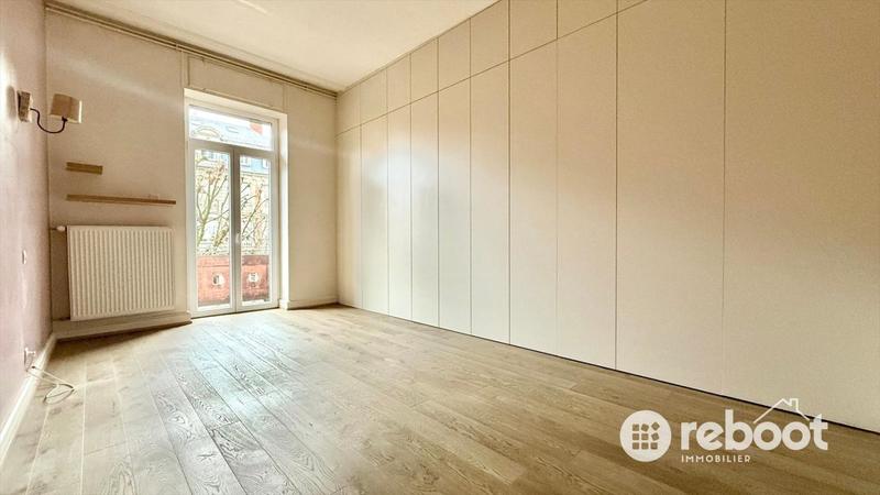 Appartement - 103 m² - 5 pièces