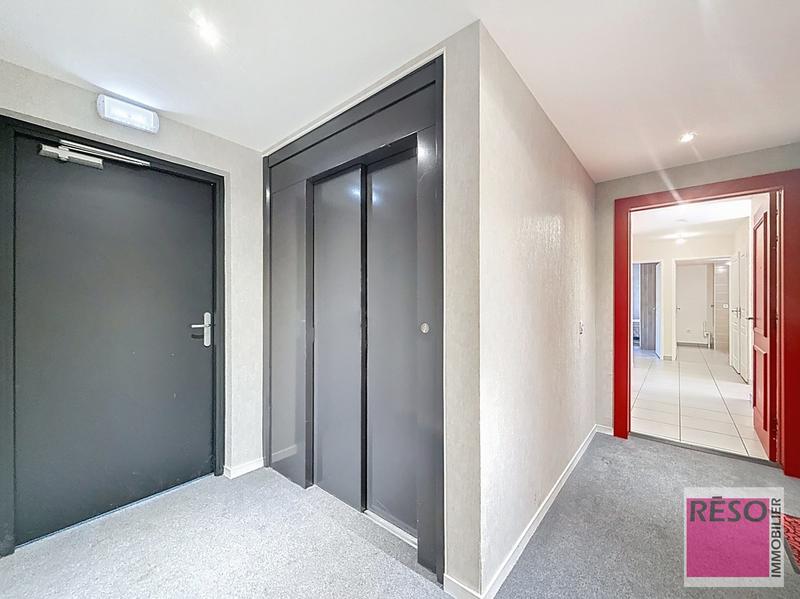 Appartement - 79 m² - 4 pièces