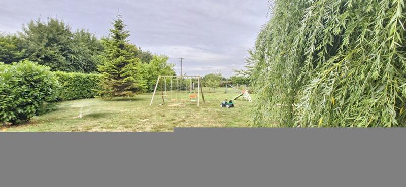 Maison - 142 m² - 8 pièces