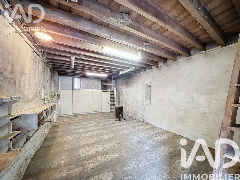 Maison - 99 m² - 5 pièces