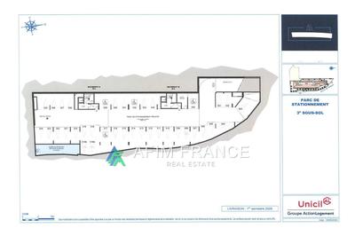 Parking / Garage - 1 065 m²