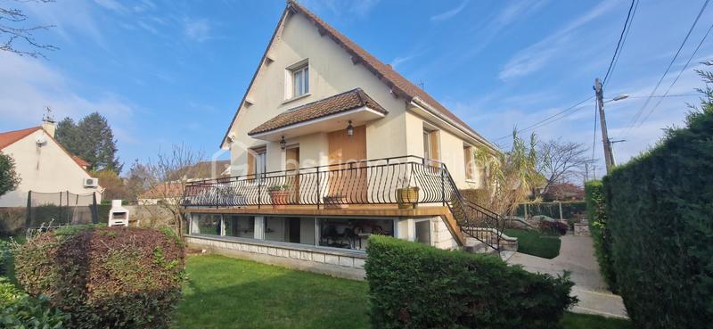 Maison - 125 m² - 6 pièces