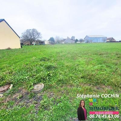 Terrain constructible - 916 m²