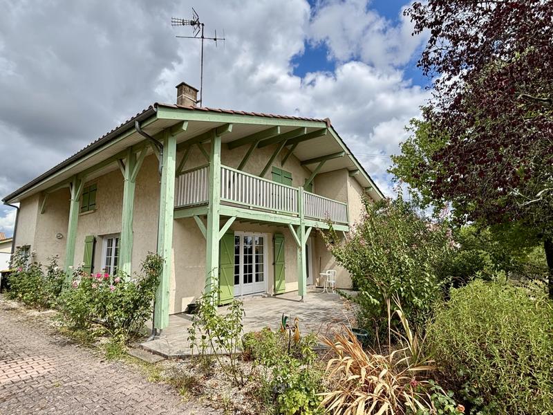 Maison - 127 m² - 6 pièces