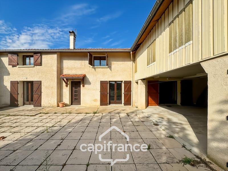 Maison - 185 m² - 6 pièces