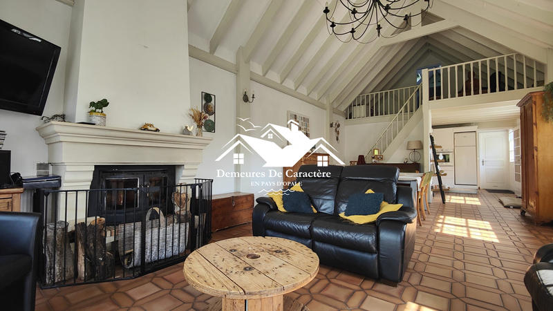 Maison - 162 m² - 6 pièces