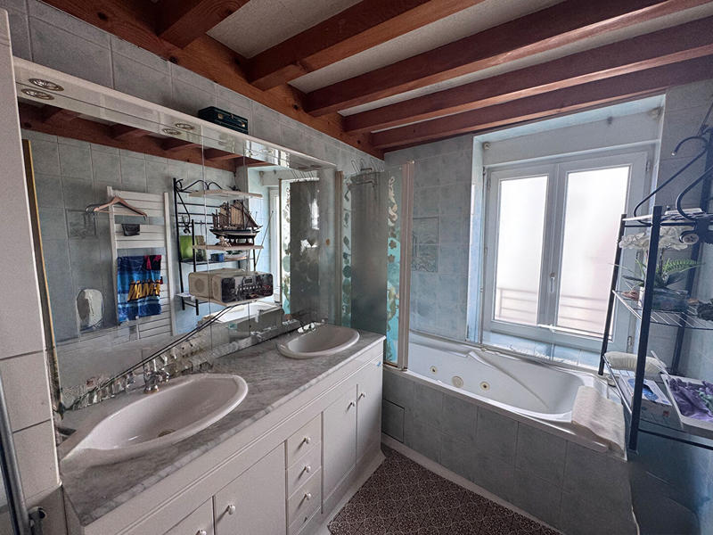 Local commercial - 220 m²