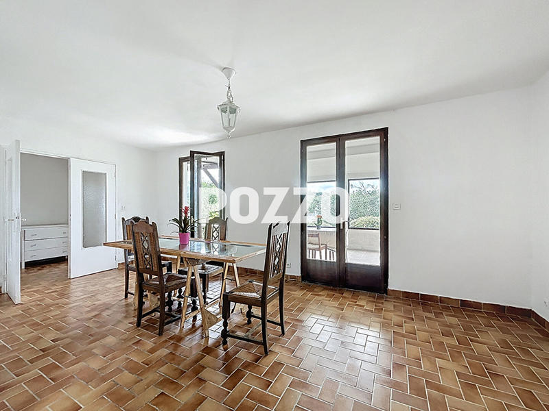 Maison - 165 m² - 6 pièces