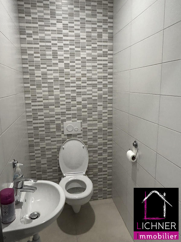 Local commercial - 60 m² - 2 pièces