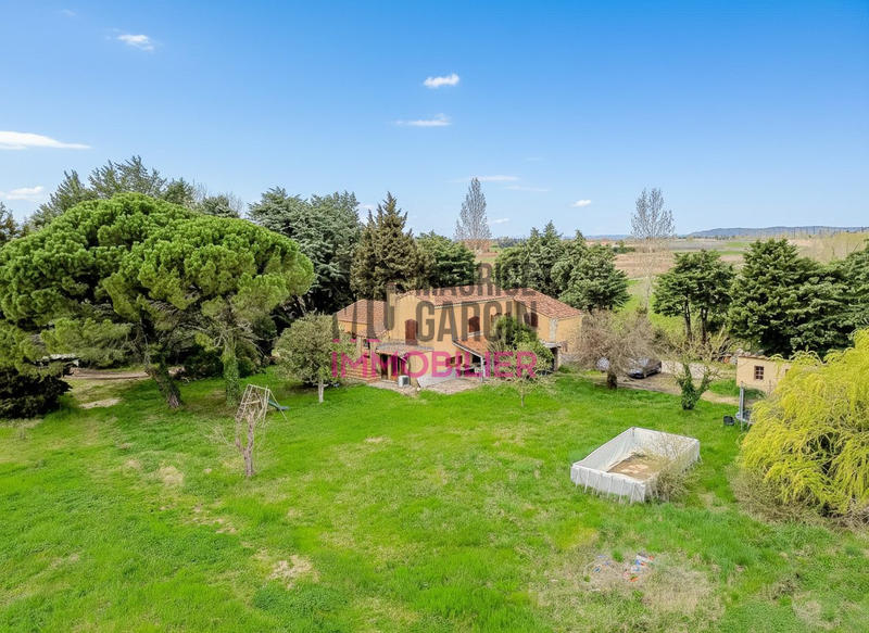 Maison - 180 m² - 7 pièces