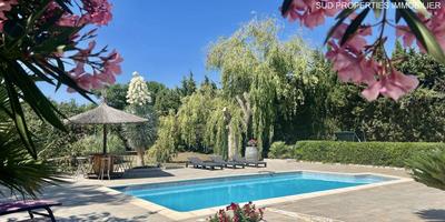 Propriété - 200 m² - 7 pièces