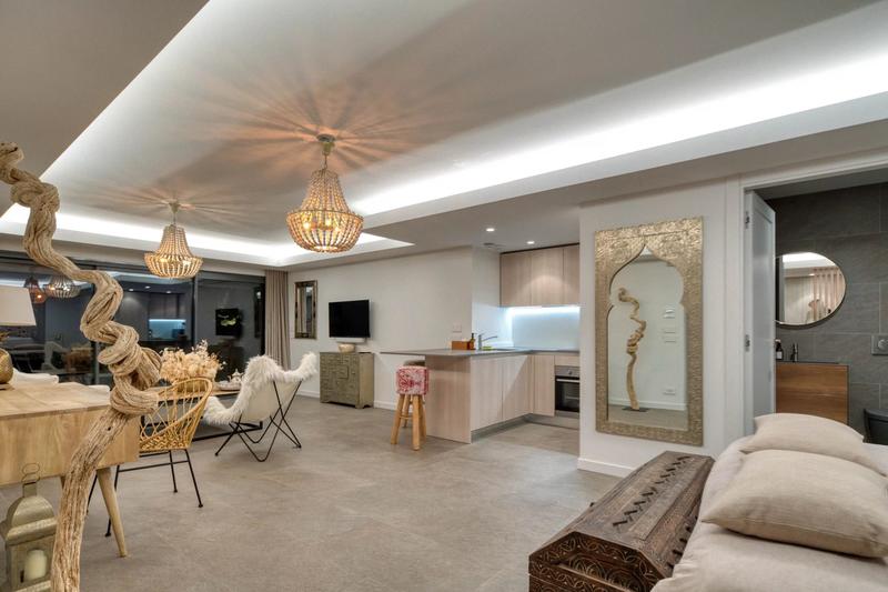 Villa - 484 m² - 12 pièces