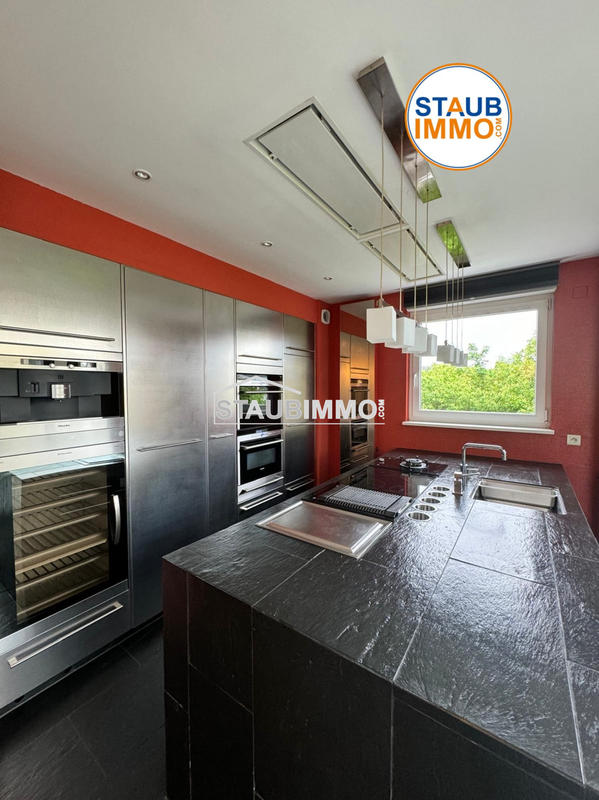 Appartement - 77 m² - 3 pièces