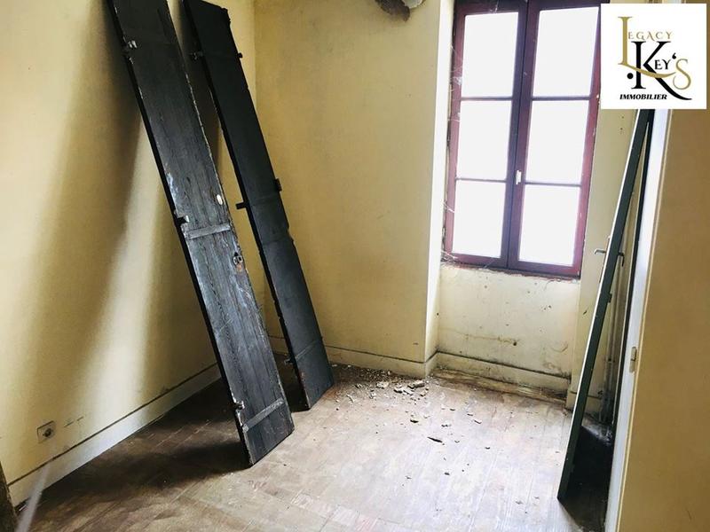 Immeuble - 160 m² - 6 pièces