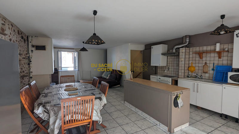 Maison - 93 m² - 4 pièces