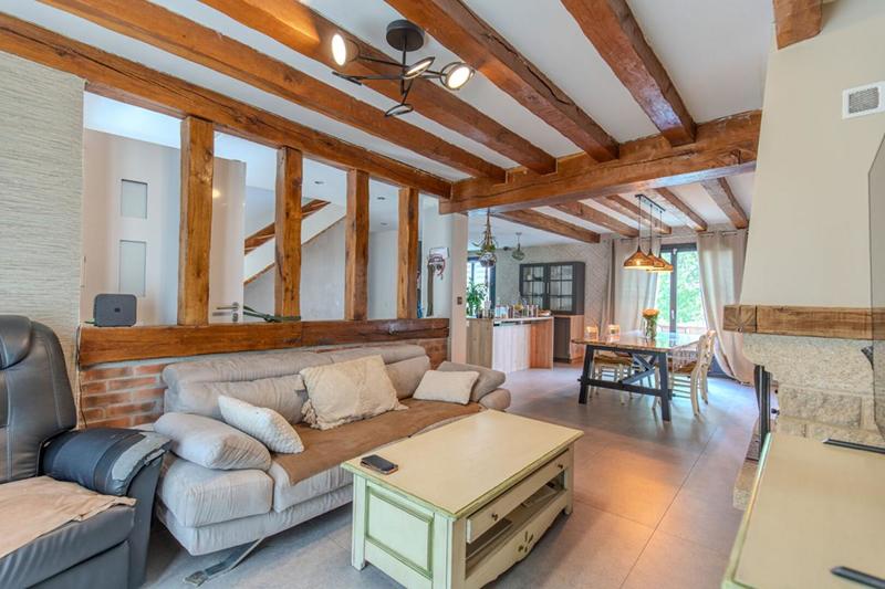 Maison - 115 m² - 6 pièces