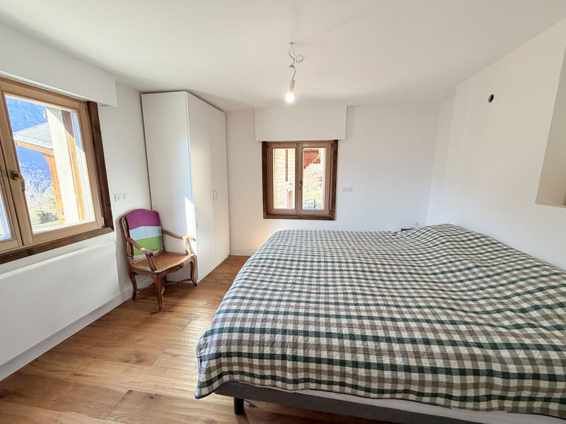 Maison - 324 m² - 5 pièces