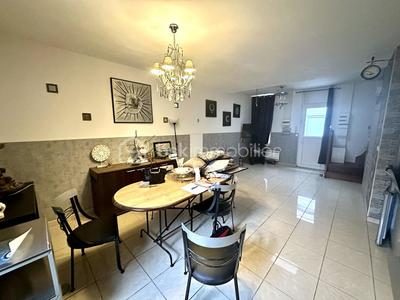 Immeuble - 250 m² - 15 pièces