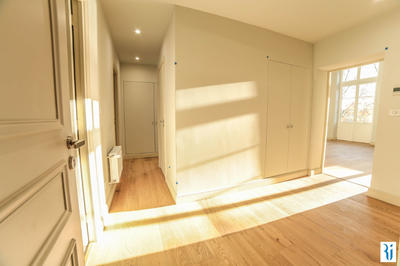 Appartement - 77 m² - 3 pièces