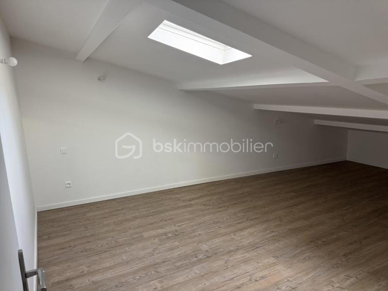 Immeuble - 315 m² - 15 pièces