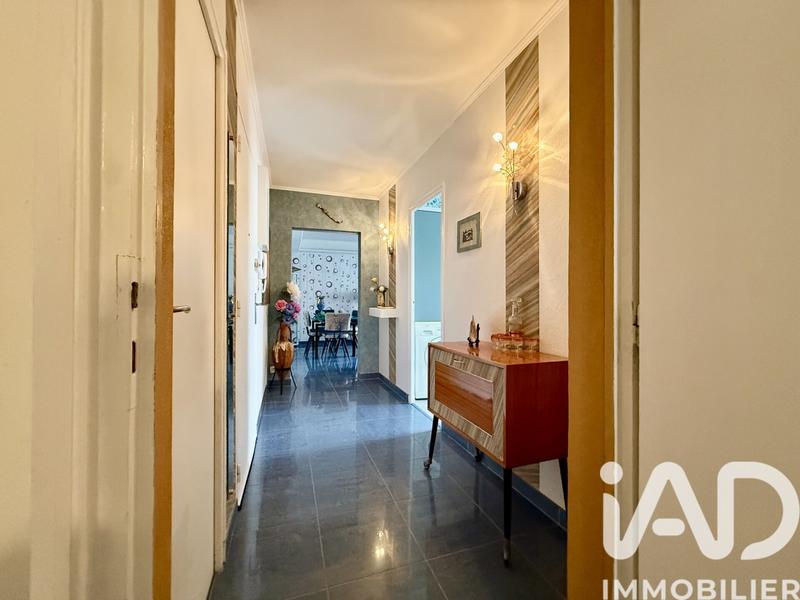 Appartement - 84 m² - 4 pièces