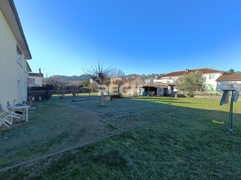 Maison - 135 m² - 7 pièces