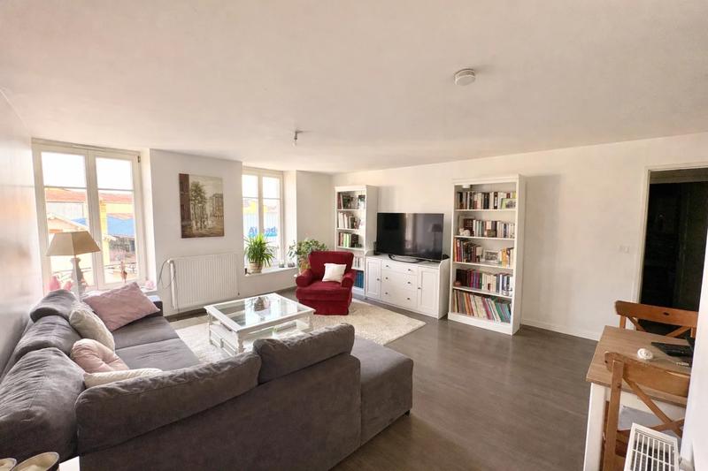 Appartement - 65 m² - 3 pièces