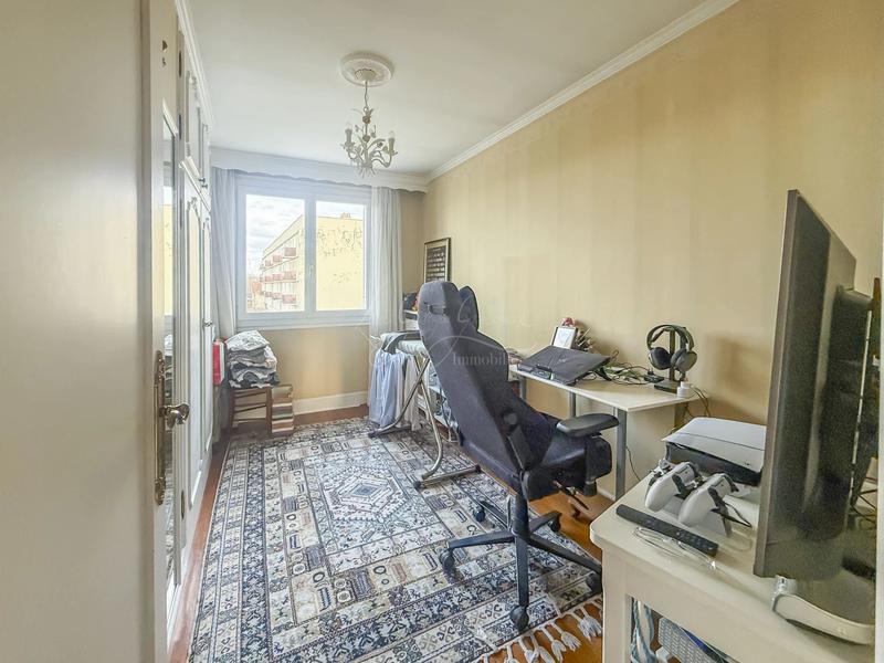 Maison - 131 m² - 8 pièces