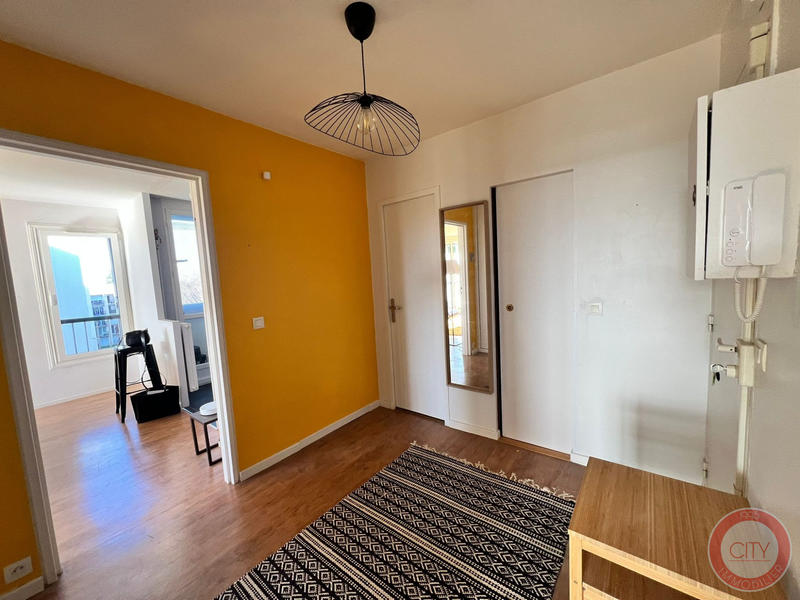 Appartement - 87 m² - 4 pièces