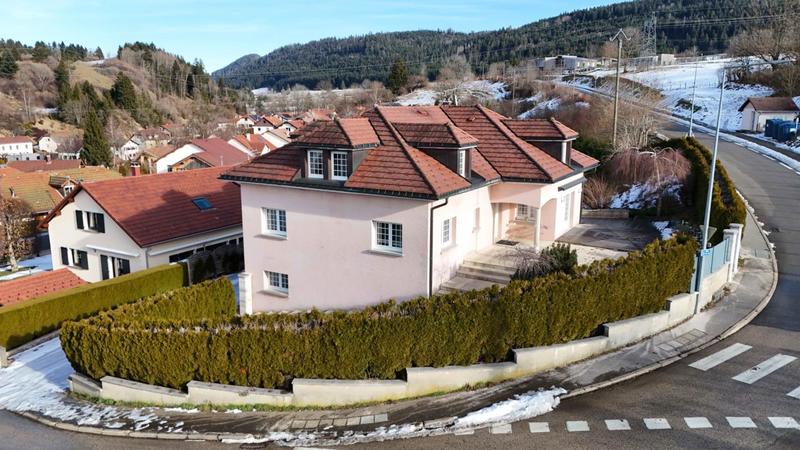 Loft - 150 m² - 5 pièces