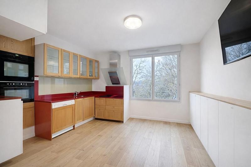 Appartement - 110 m² - 4 pièces