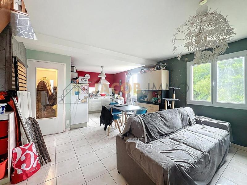 Immeuble - 240 m² - 15 pièces