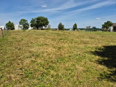 Terrain constructible - 4 200 m²