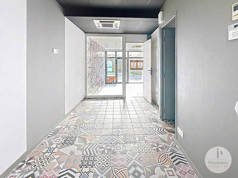 Immeuble - 6 pièces