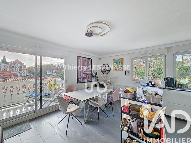 Appartement - 79 m² - 3 pièces