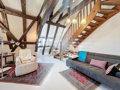 Appartement - 84 m² - 4 pièces