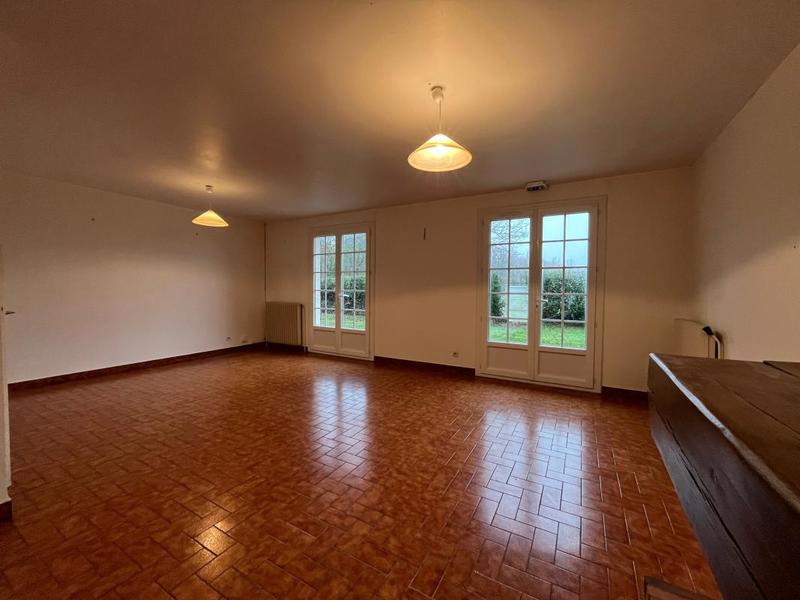 Maison - 99 m² - 4 pièces