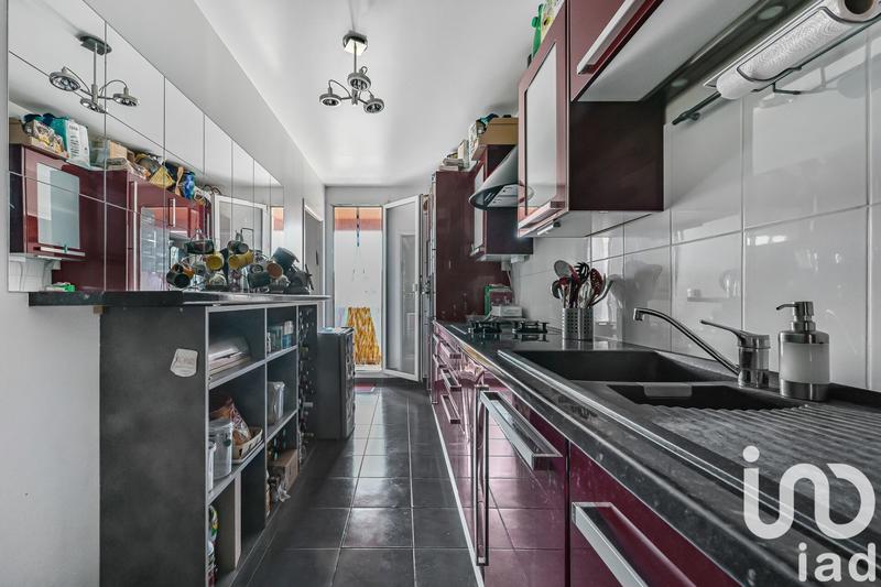 Appartement - 80 m² - 4 pièces