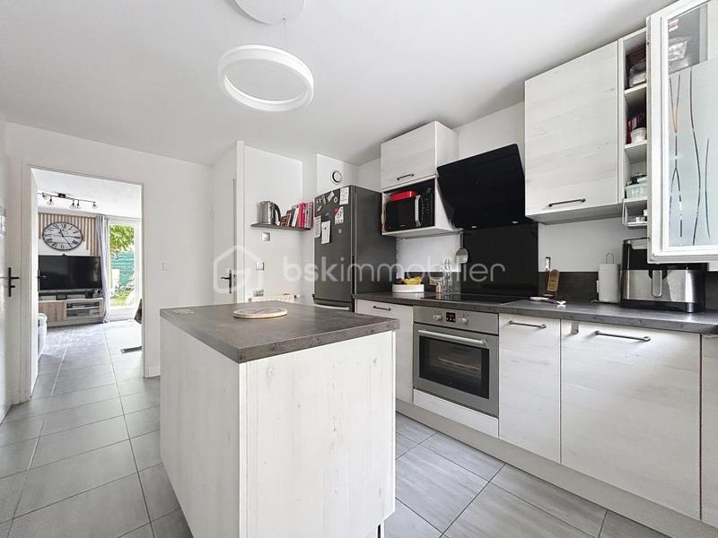 Villa - 80 m² - 5 pièces