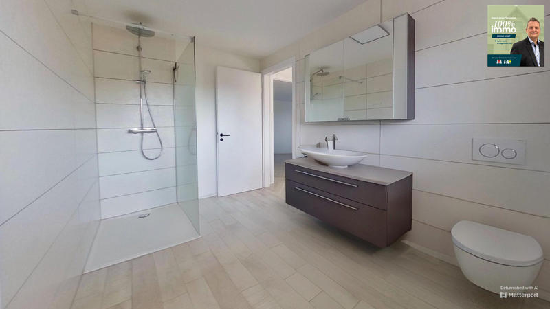 Maison - 215 m² - 6 pièces