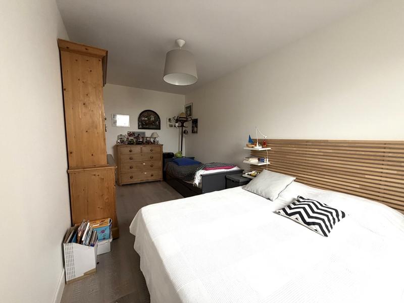 Appartement - 94 m² - 4 pièces